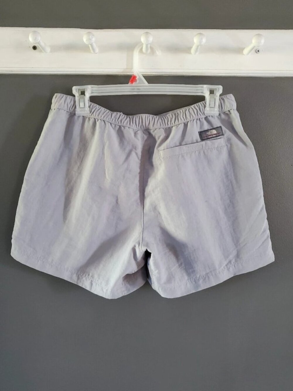 The North Face 5"" cargo hiking shorts M - Picture 2 of 9